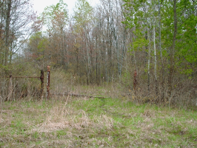 Click For Enlarged Photos and Maps